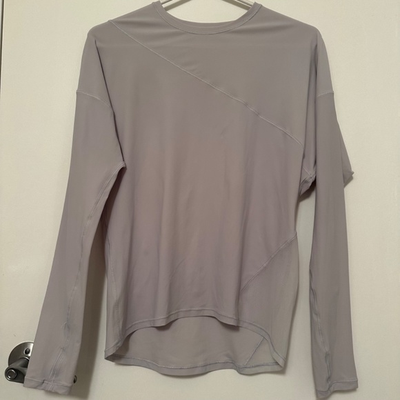Lululemon Cross the Day Long Sleeve in Starlight - Picture 4 of 9